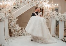 Ce transmite o rochie tip prințesă, dincolo de volum și dantelă